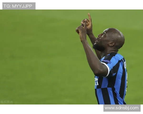 克鲁塞罗与竞技俱乐部激战正酣谁将赢得这场精彩对决 克鲁塞罗与竞技俱乐部激战正酣谁将赢得这场精彩对决