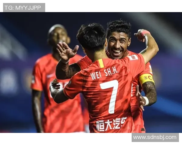 恒大与香港足球精彩对决视频回顾赛场瞬间尽在眼前