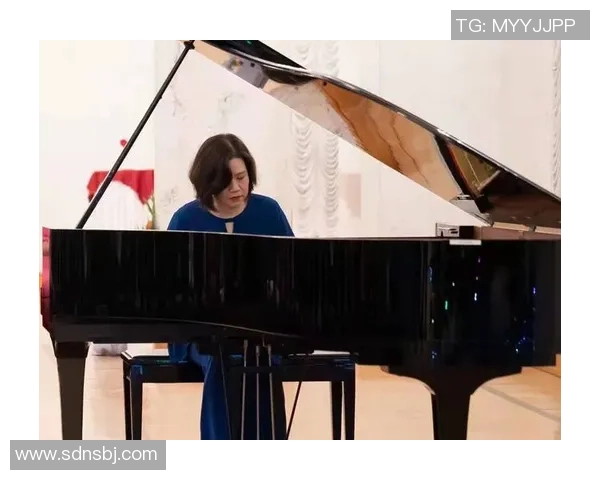 楚阿梅尼的足球之路：从青涩少年到世界舞台的璀璨明星