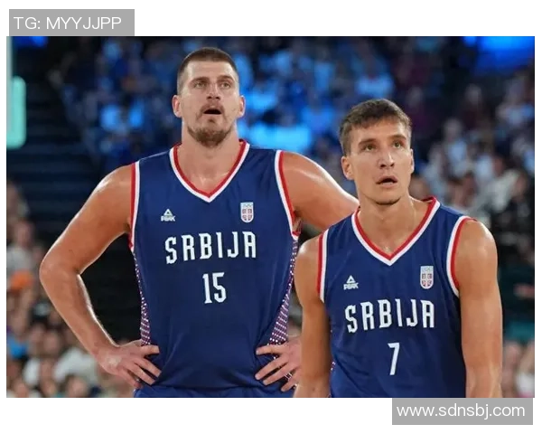 男篮蓝队迎战塞尔维亚强强对决引发球迷热议与期待