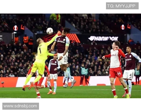 英超焦点战维拉主场迎战狼队双方争夺关键积分的激烈对决