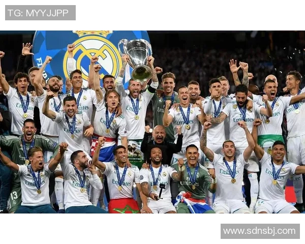 2016年罗马对阵皇马的经典对决回顾与战术分析 2016年罗马对阵皇马的经典对决回顾与战术分析