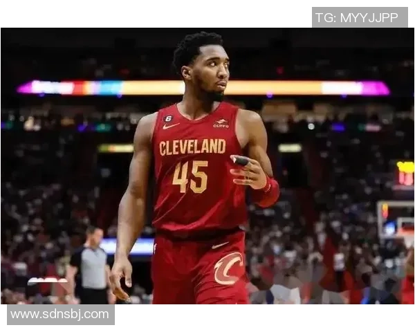 多诺万米切尔的崛起之路与NBA未来的无限可能性探讨 多诺万米切尔的崛起之路与NBA未来的无限可能性探讨