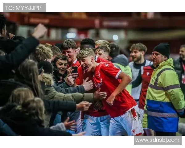 米堡与诺丁汉森林激战正酣比分揭晓精彩瞬间回顾