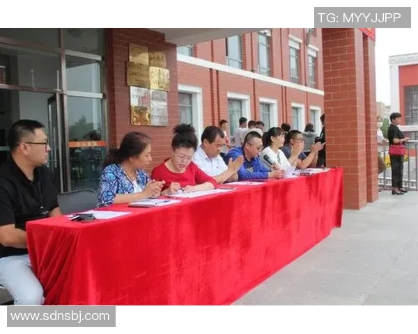 与杨伟深度对话探索他在DOTA2职业生涯中的辉煌与挑战